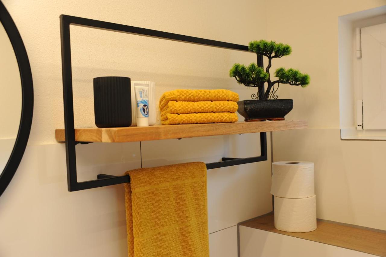 Studio-Apartment Kontaktloser Check-In Meckenbeuren Εξωτερικό φωτογραφία